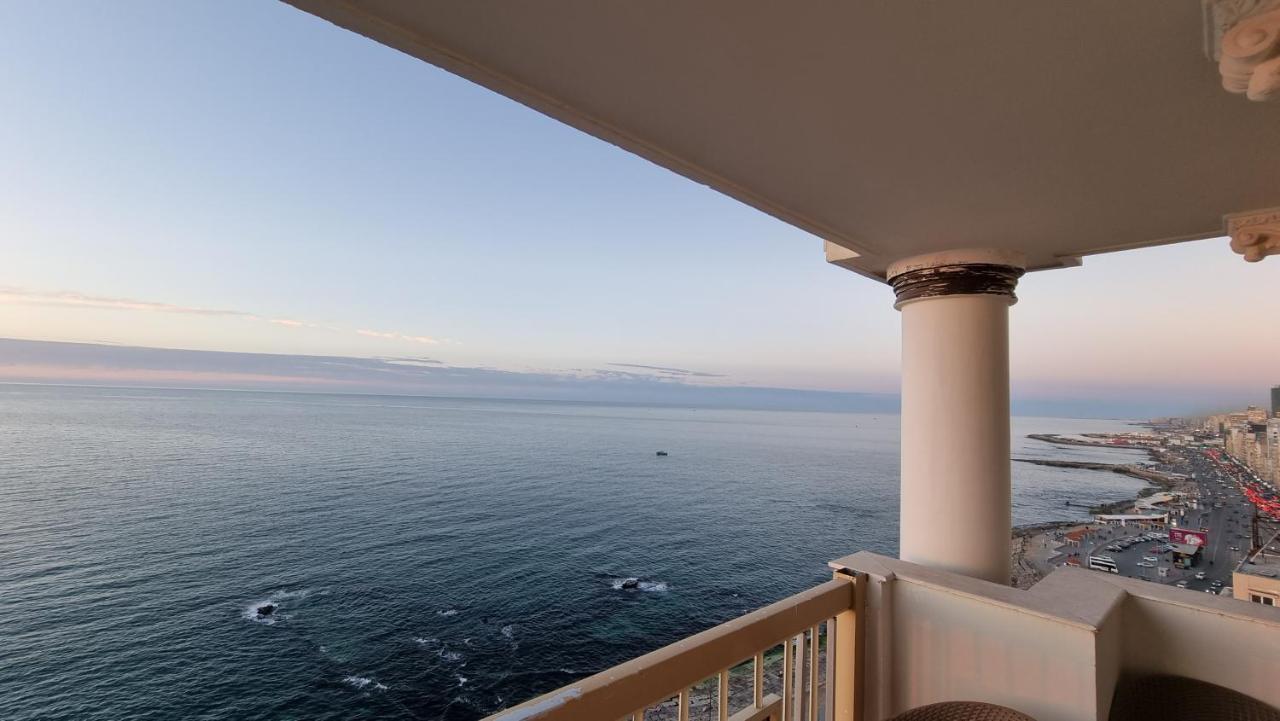 Alex Sea View Apartment - Families Only الإسكندرية المظهر الخارجي الصورة