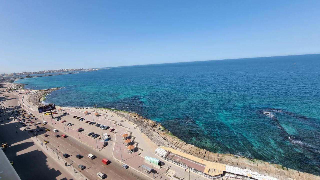 Alex Sea View Apartment - Families Only الإسكندرية المظهر الخارجي الصورة